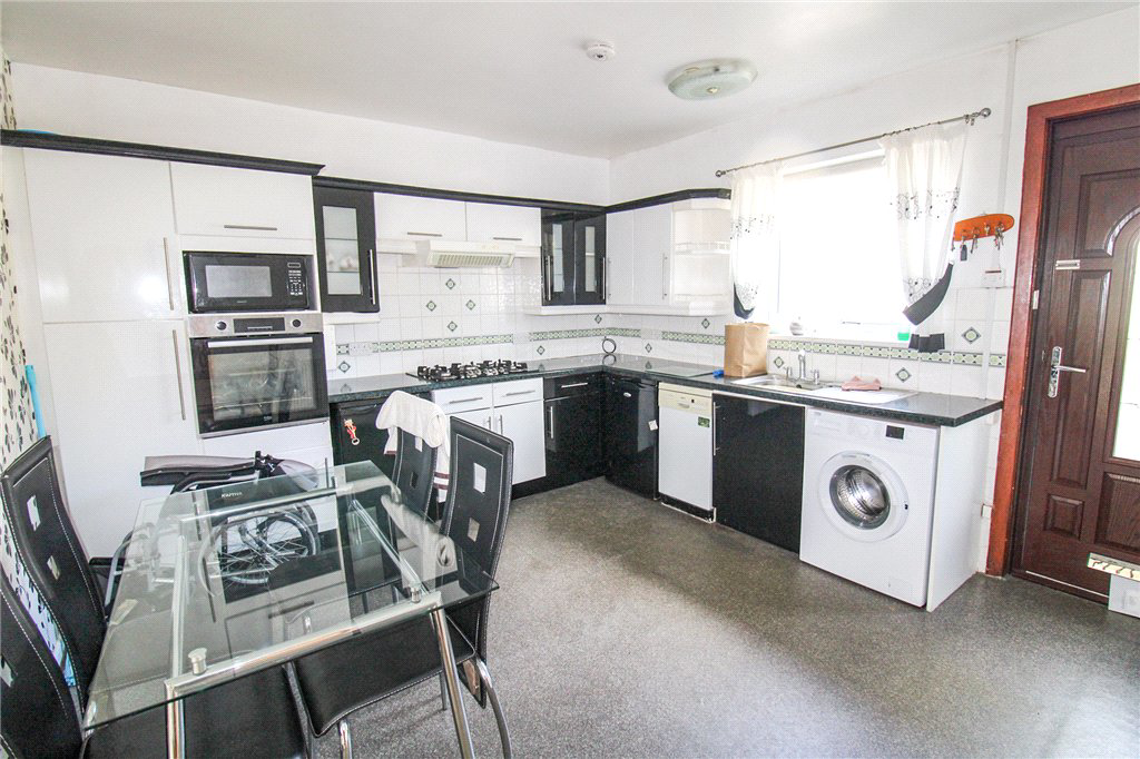 Daleside Road, Riddlesden, Keighley, West Yorkshire, BD20, photo 3