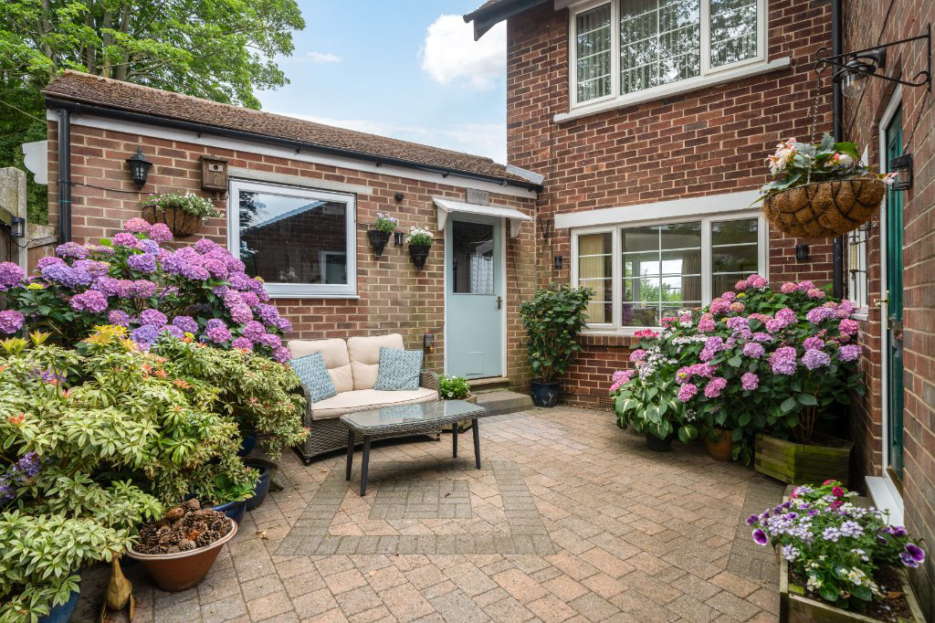 Private Courtyard