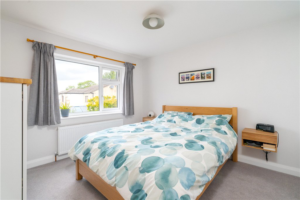Hall Drive, Burley in Wharfedale, Ilkley, West Yorkshire, LS29, photo 7