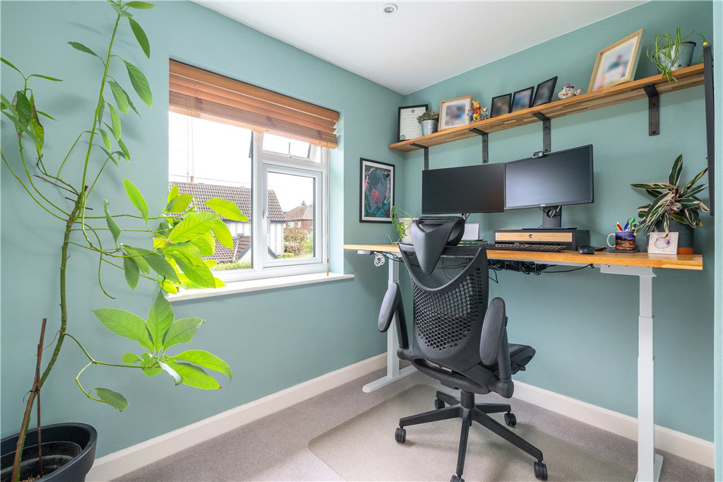 Hall Drive, Burley in Wharfedale, Ilkley, West Yorkshire, LS29, photo 12