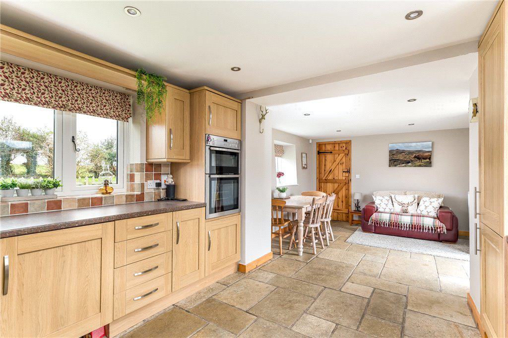 Bewholme Road, Atwick, Driffield, East Riding Yorkshire, YO25, photo 4