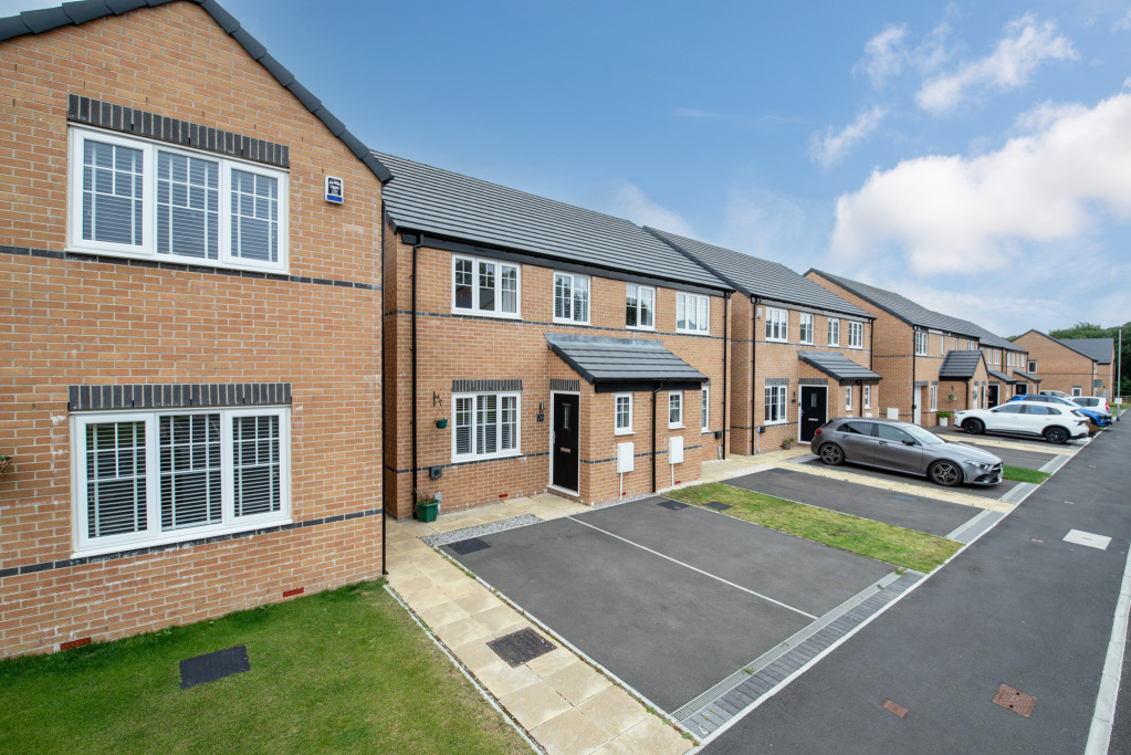 Whistle Avenue, Cullingworth, West Yorkshire, BD13, photo 21