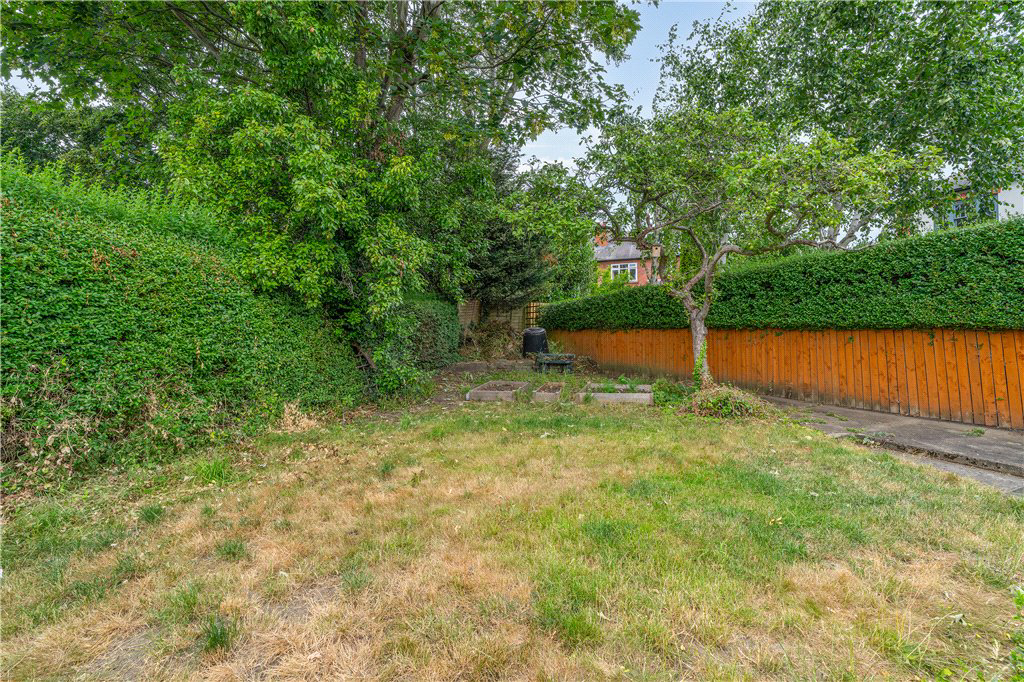 Bowood Crescent, Leeds, West Yorkshire, LS7, photo 17