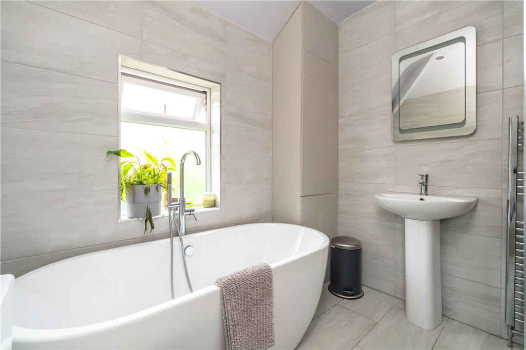 Bowood Crescent, Leeds, West Yorkshire, LS7, photo 13