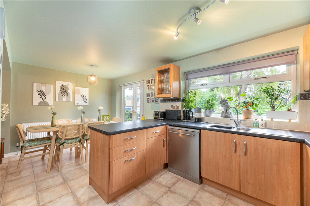 Avondale Road, Shipley, West Yorkshire, BD18, photo 11