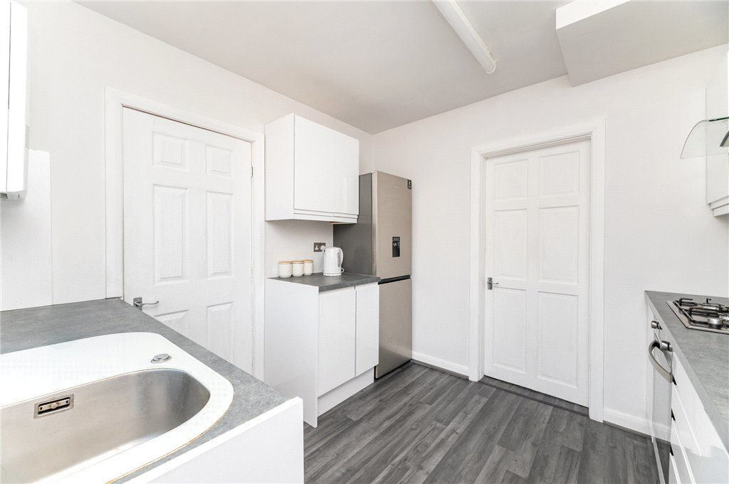Richardson Crescent, Leeds, West Yorkshire, LS9, photo 9