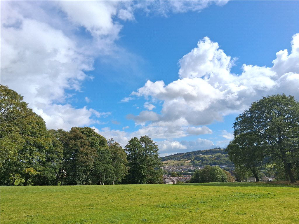 Keighley, West Yorkshire, BD21, photo 3