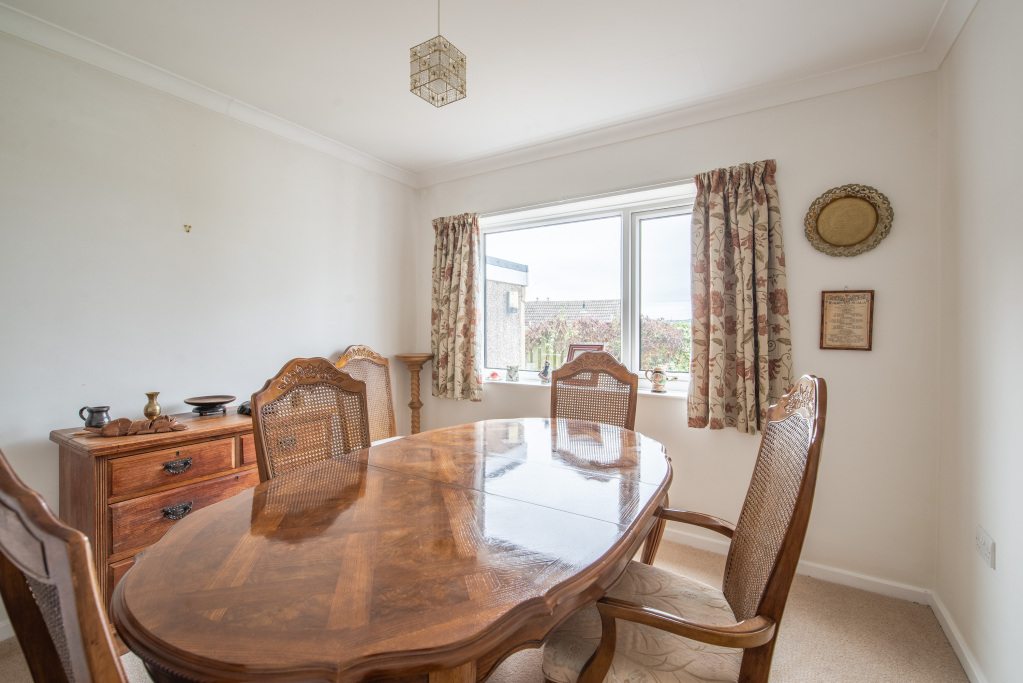 Pendle Road, Bingley, West Yorkshire, BD16, photo 4
