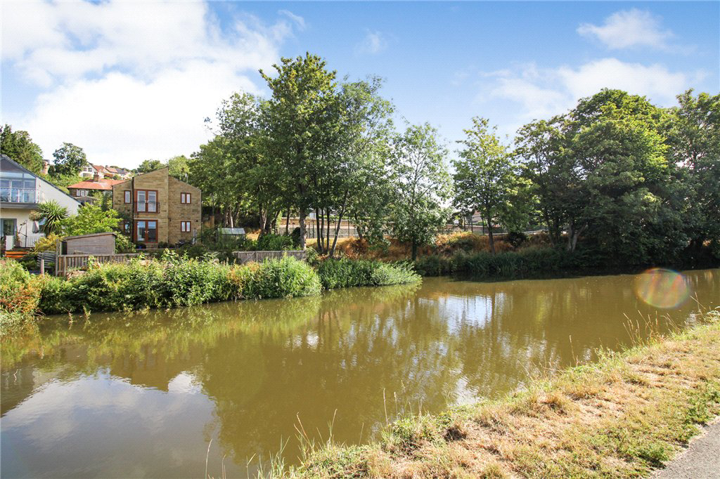 Canal Road, Riddlesden, Keighley, West Yorkshire, BD20, photo 19