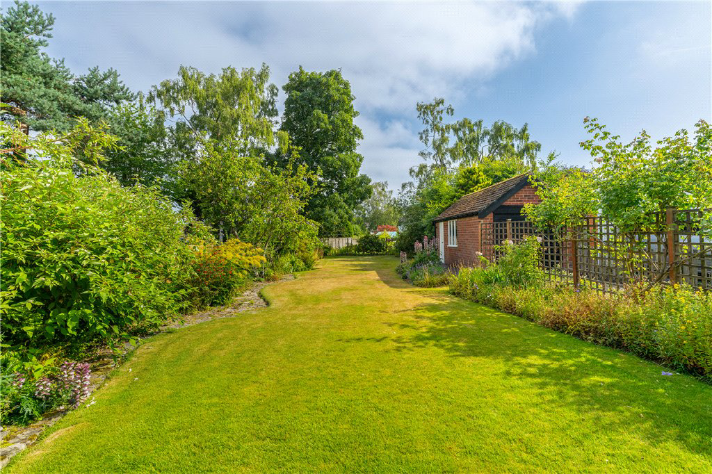 Moseley Wood Lane, Leeds, West Yorkshire, LS16, photo 18