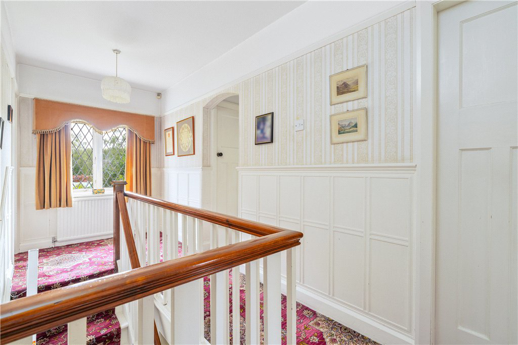 Moseley Wood Lane, Leeds, West Yorkshire, LS16, photo 11
