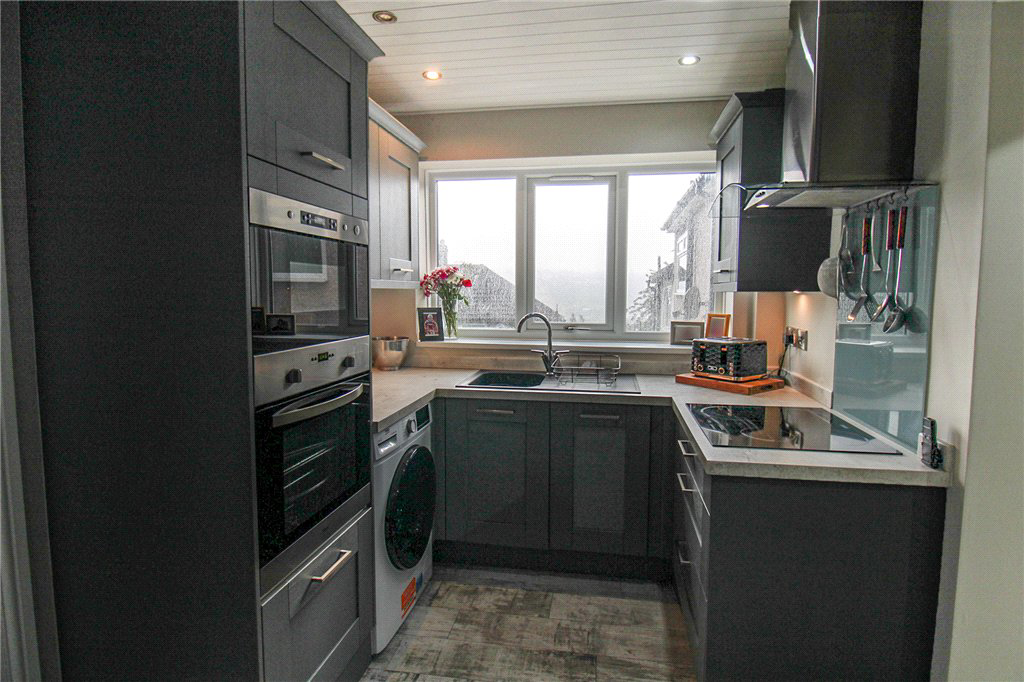 Southfield Drive, Riddlesden, Keighley, West Yorkshire, BD20, photo 9