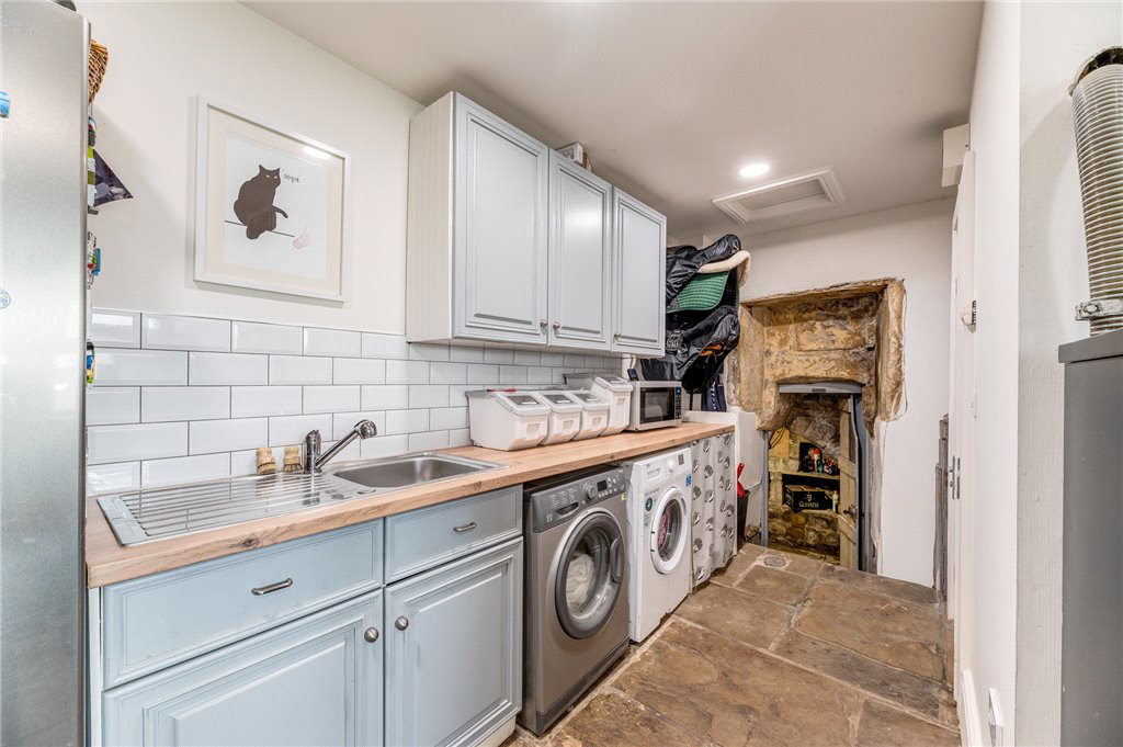 Doll Lane, Cullingworth, BD13, photo 24