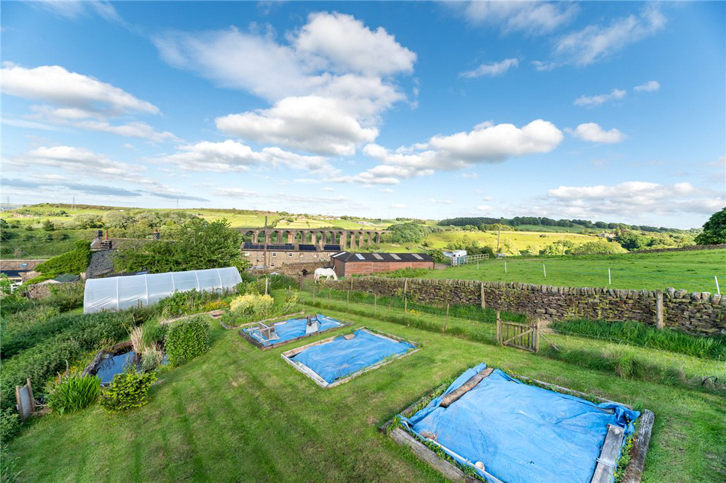 Doll Lane, Cullingworth, BD13, photo 13