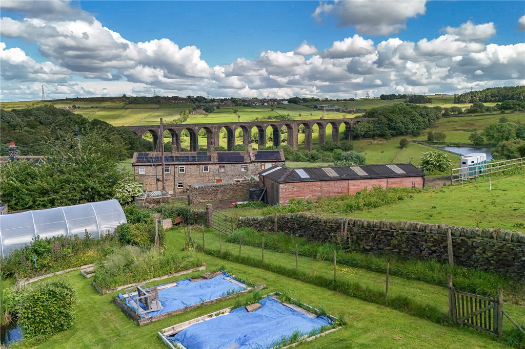 Doll Lane, Cullingworth, BD13, photo 41