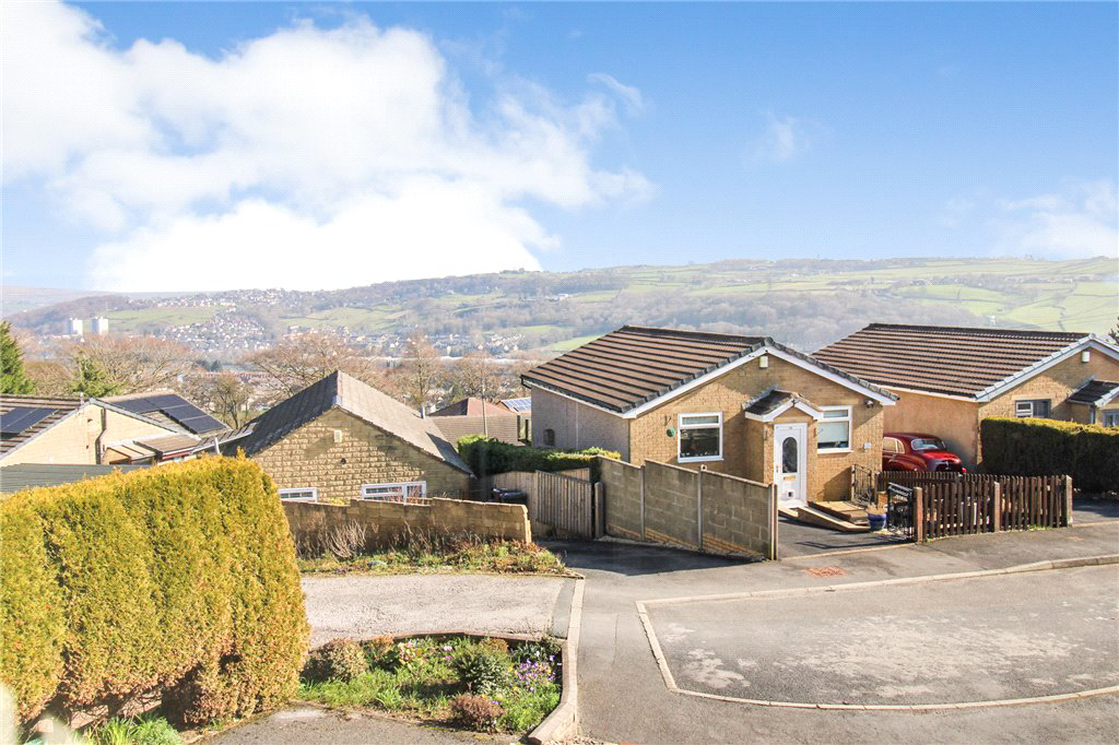 Oak Bank Crescent, Oakworth, Keighley, West Yorkshire, BD22