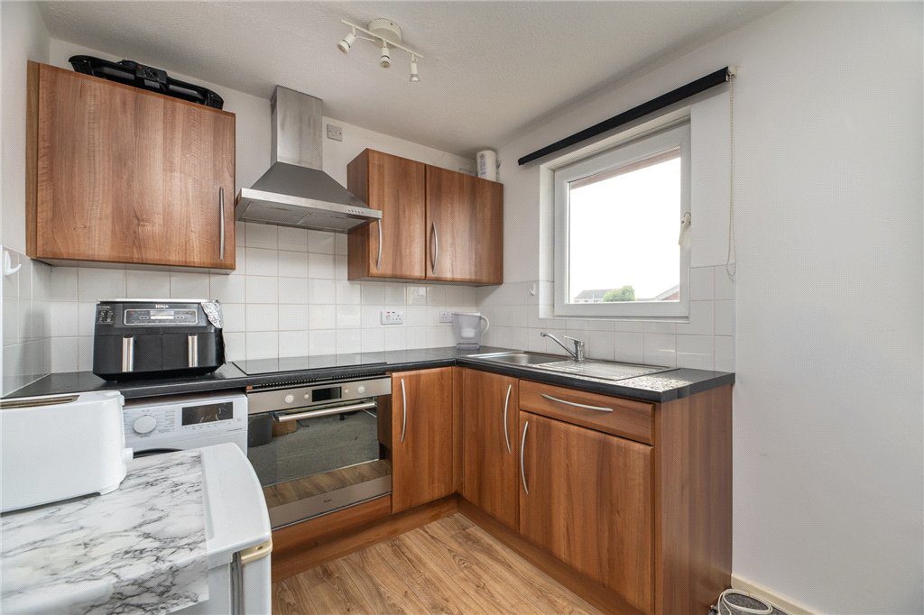 Chalner Close, Morley, Leeds, West Yorkshire, LS27, photo 5