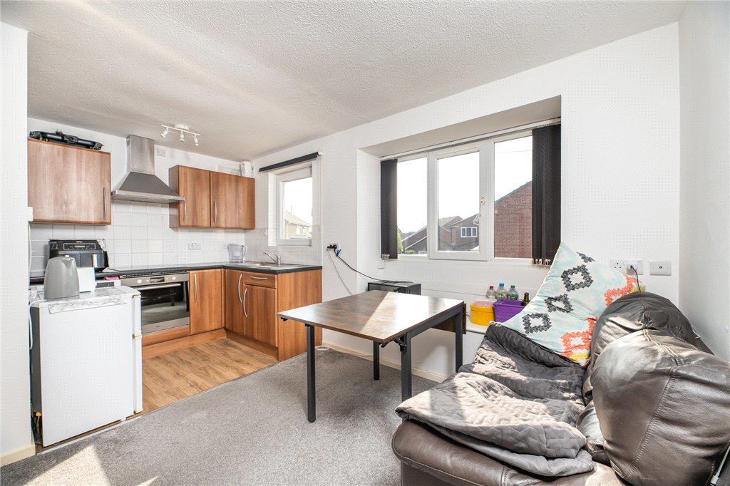 Chalner Close, Morley, Leeds, West Yorkshire, LS27, photo 3