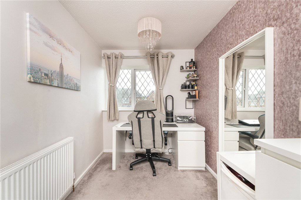 Daisy Close, Birstall, Batley, West Yorkshire, WF17, photo 13