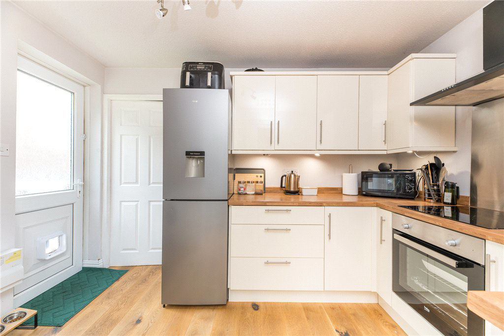 Daisy Close, Birstall, Batley, West Yorkshire, WF17, photo 8