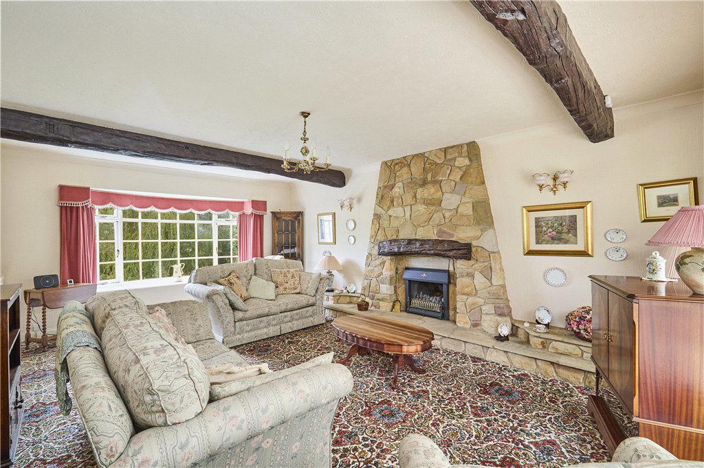 Wellhead Close, Bramhope, Leeds, West Yorkshire, LS16, photo 5