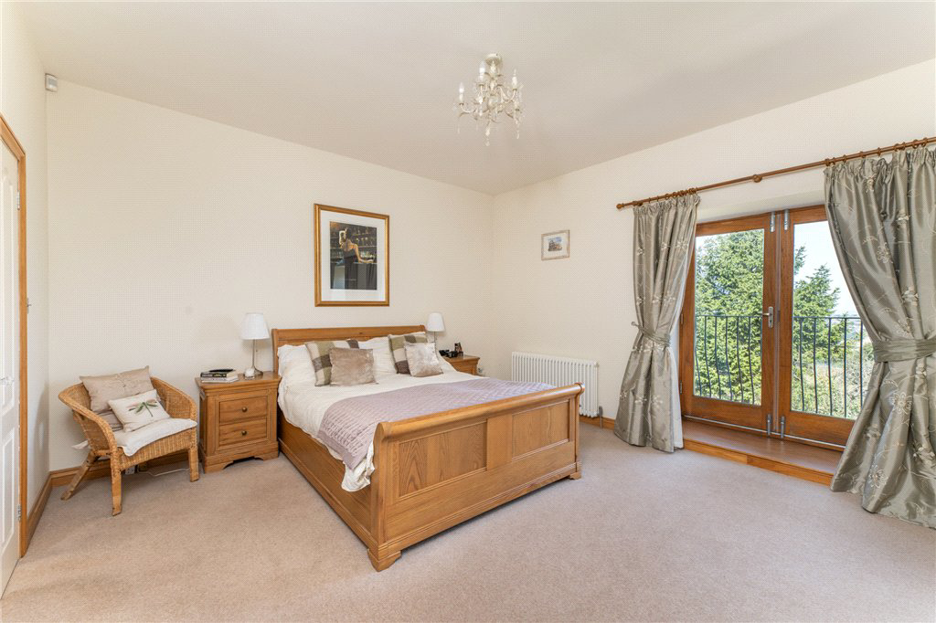Calder Bank Farm, Calder Banks, Queensbury, Bradford, BD13, photo 6