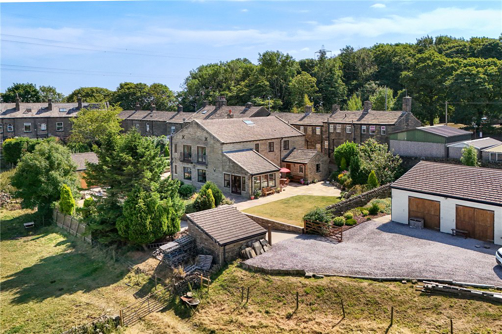 Calder Bank Farm, Calder Banks, Queensbury, Bradford, BD13, photo 17