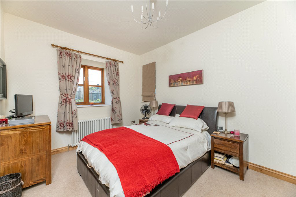 Calder Bank Farm, Calder Banks, Queensbury, Bradford, BD13, photo 36