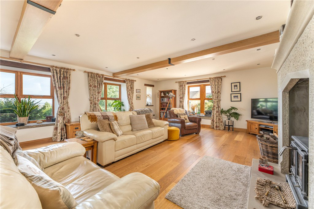 Calder Bank Farm, Calder Banks, Queensbury, Bradford, BD13, photo 3