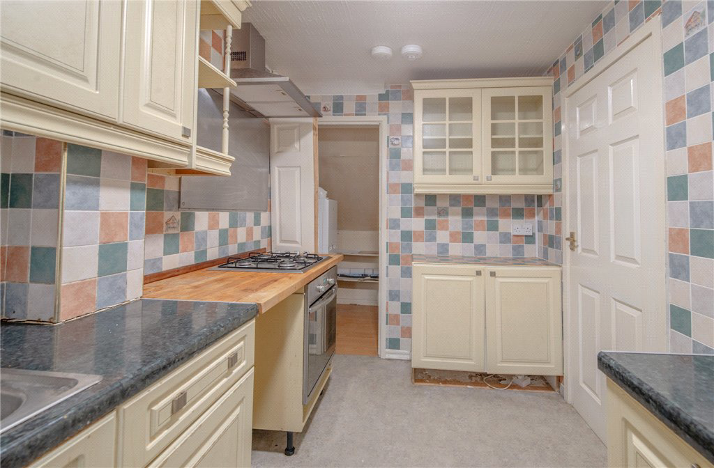 Apperley Road, Bradford, West Yorkshire, BD10, photo 5