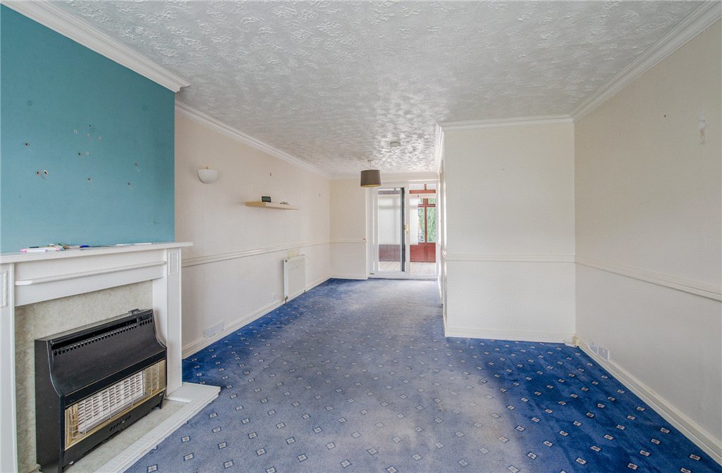 Apperley Road, Bradford, West Yorkshire, BD10, photo 2