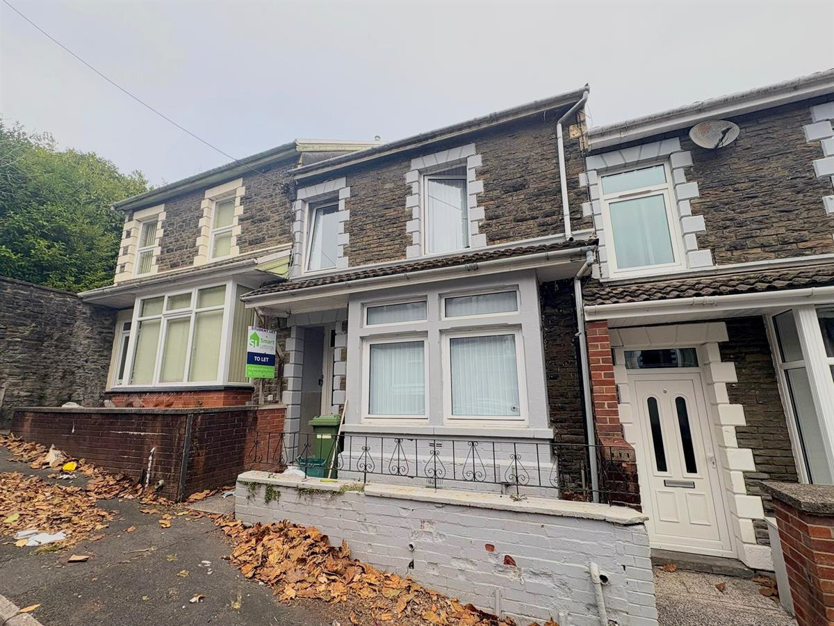 Room 2, 6 Hilda Street, Pontypridd