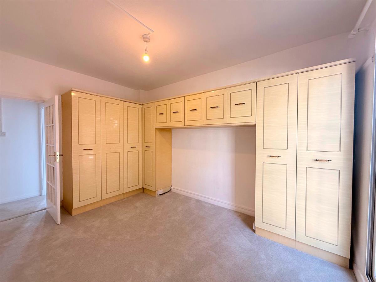 Flat 5, Warwick House, Westgate Street, Cardiff, photo 17
