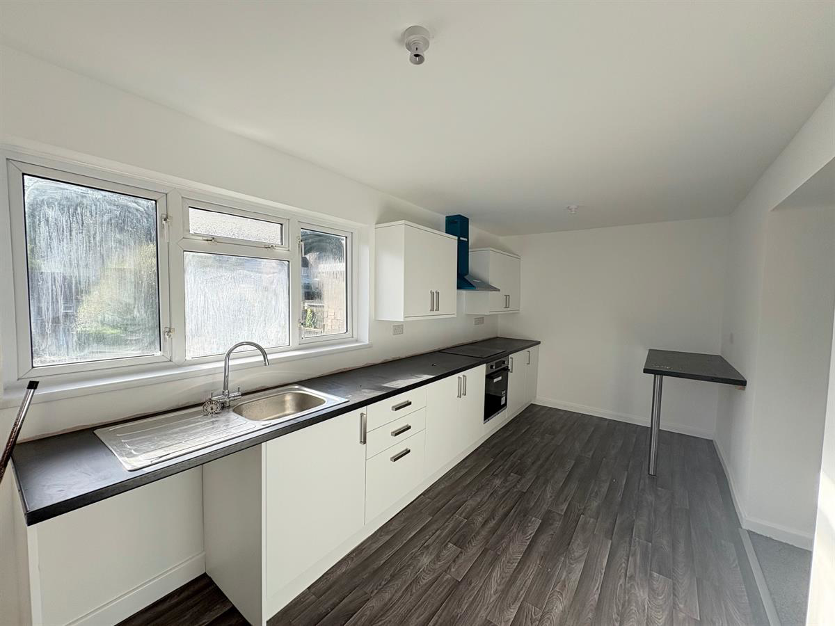 Park Street, Tonna, Neath, photo 6