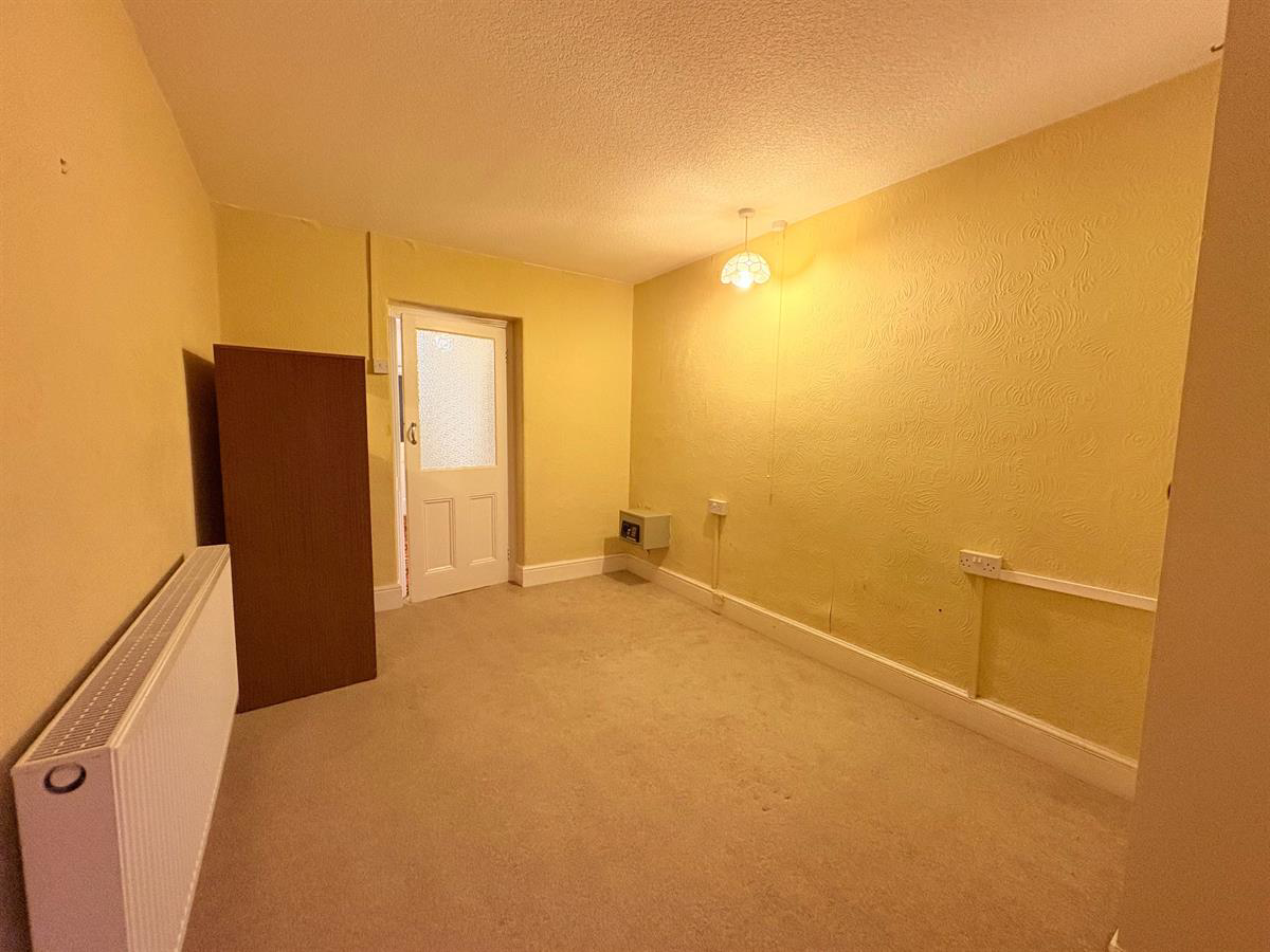 North Street, Abercynon, Mountain Ash, photo 12
