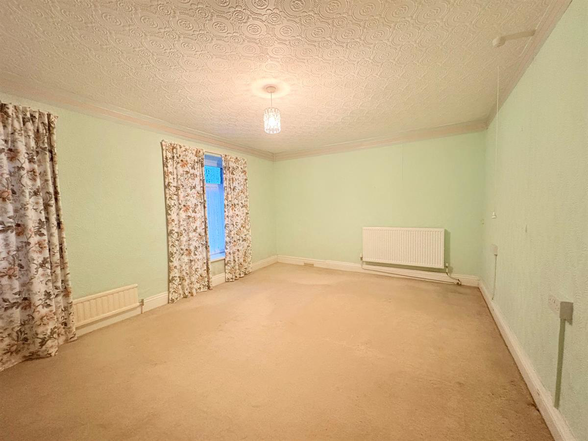 North Street, Abercynon, Mountain Ash, photo 15