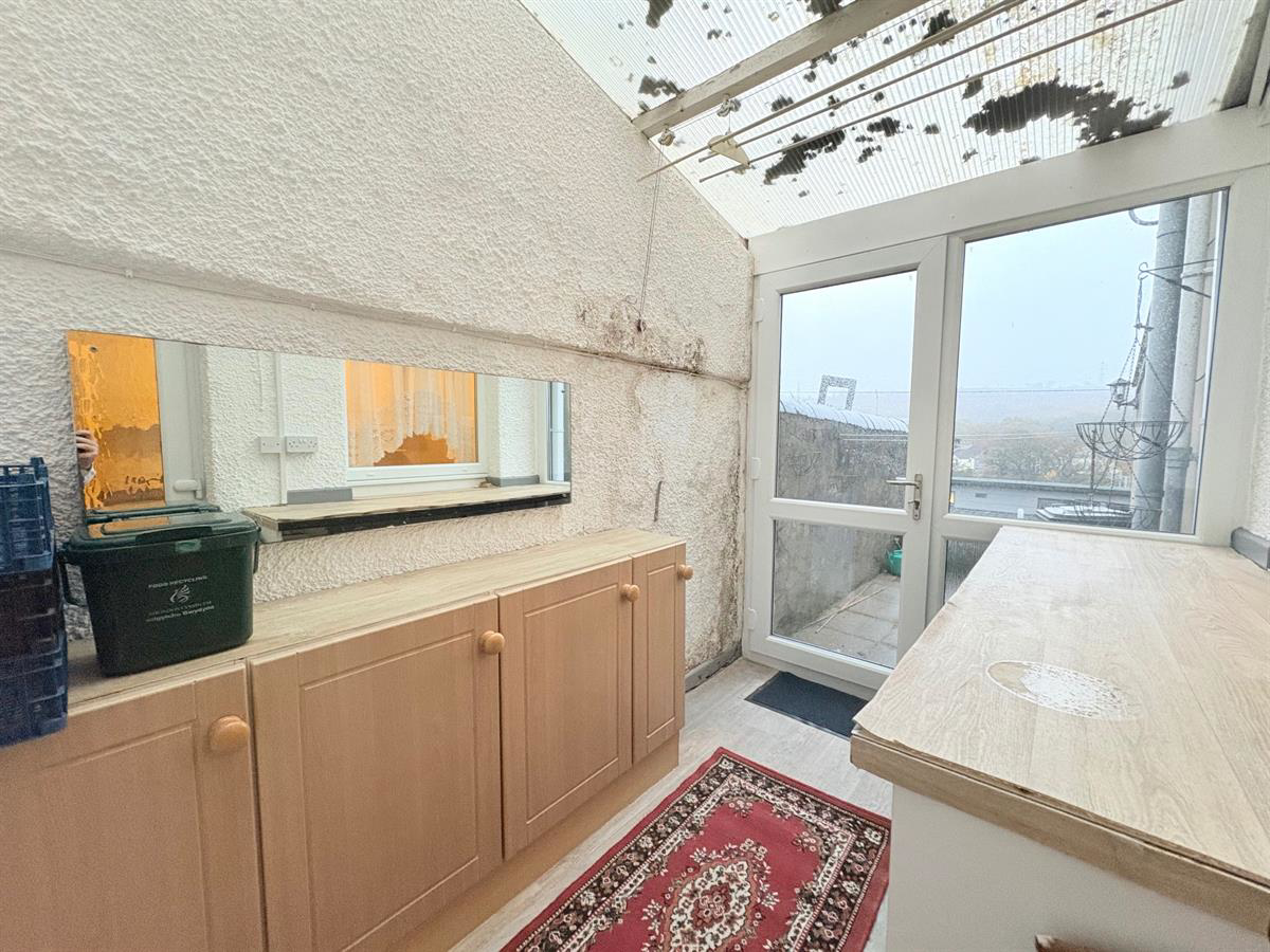 North Street, Abercynon, Mountain Ash, photo 17