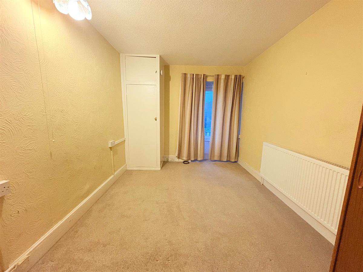 North Street, Abercynon, Mountain Ash, photo 11