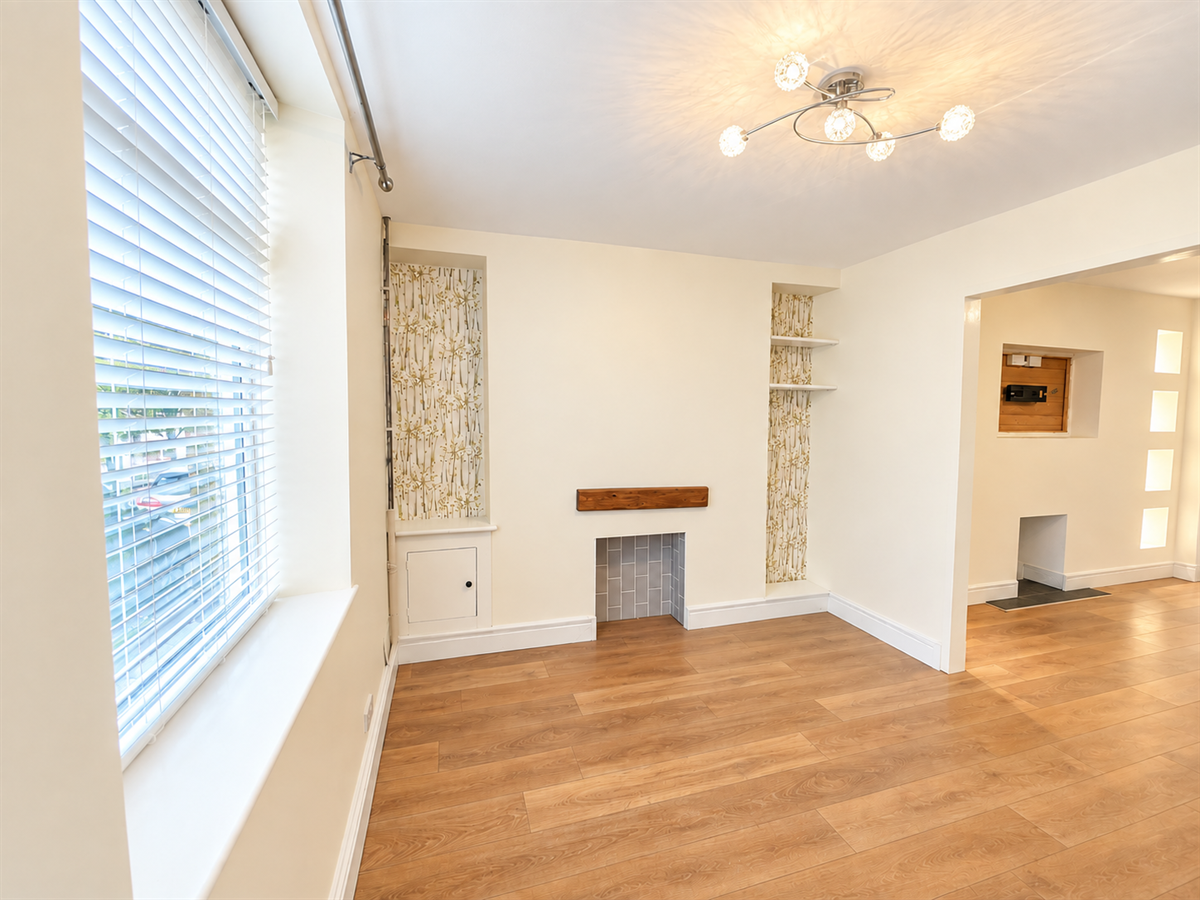 The Strand, Blaengarw, Bridgend, photo 7