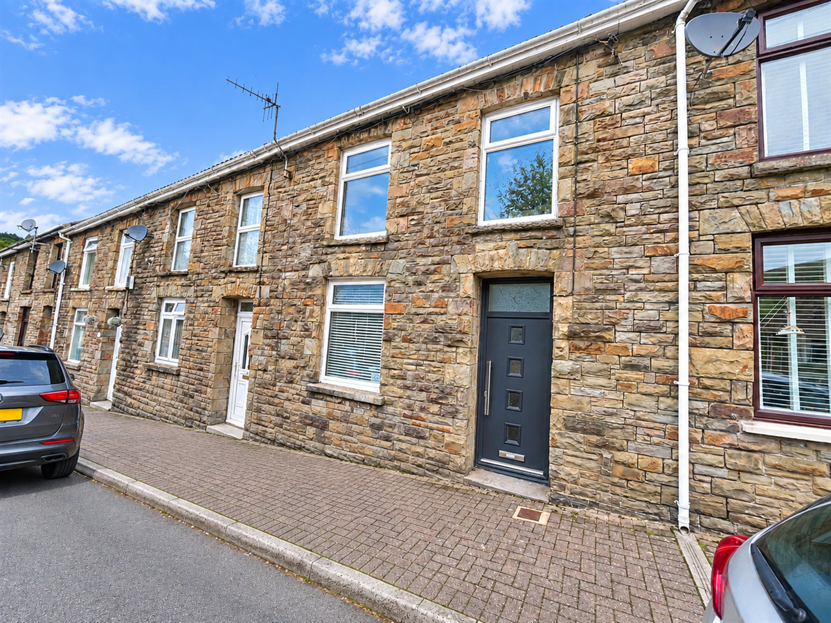 The Strand, Blaengarw, Bridgend, photo 2