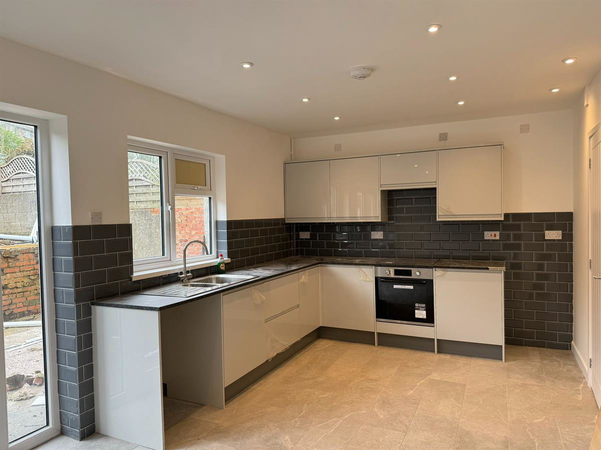Ffordd Yr Eglwys, North Cornelly, Bridgend, photo 2