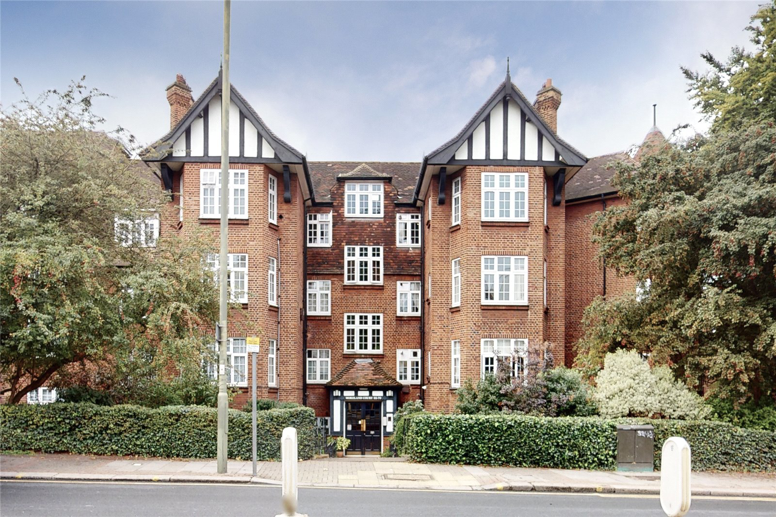 Moreland Court, Finchley Road, London, NW2