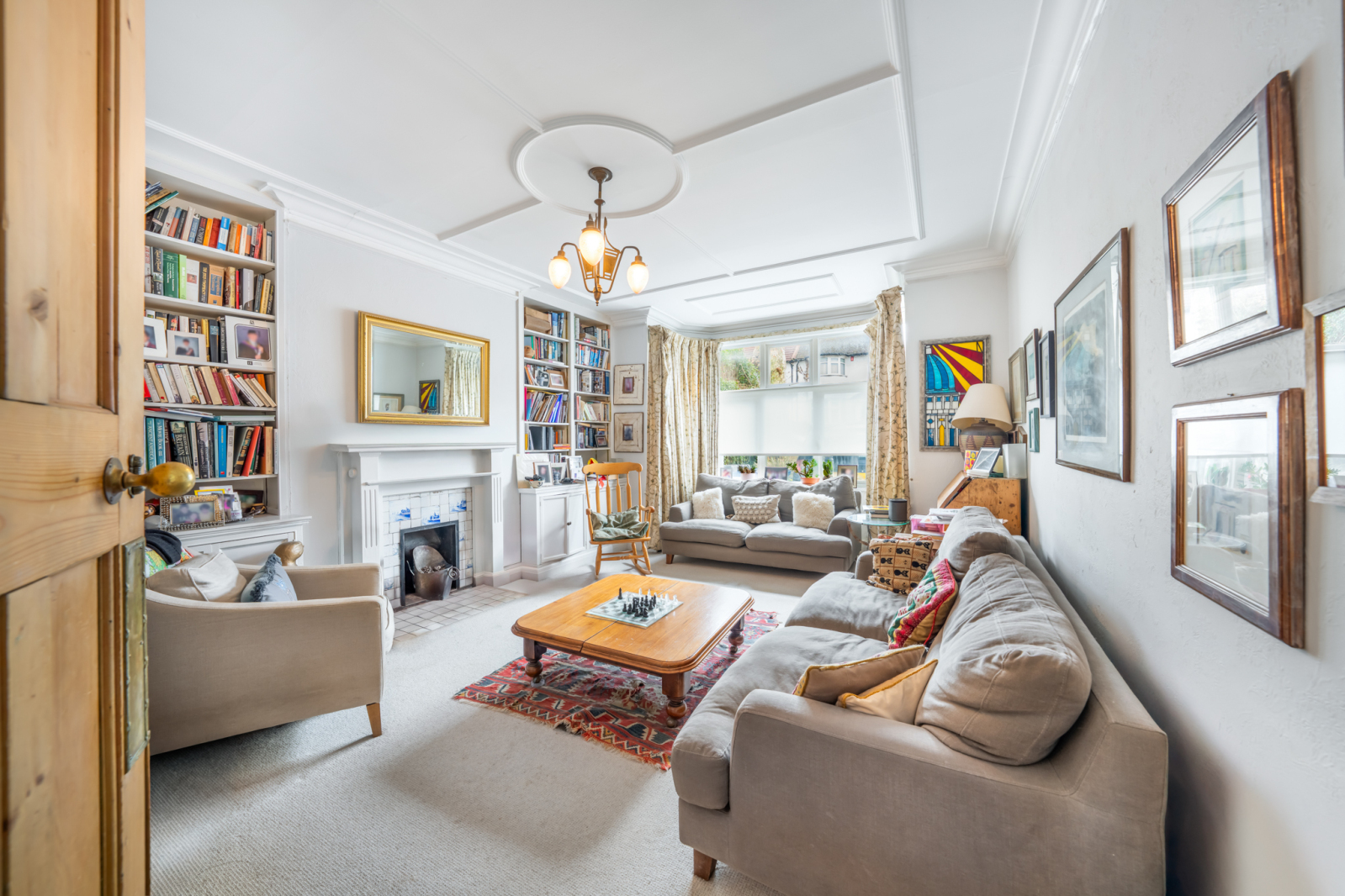 Ashbourne Avenue, London, NW11