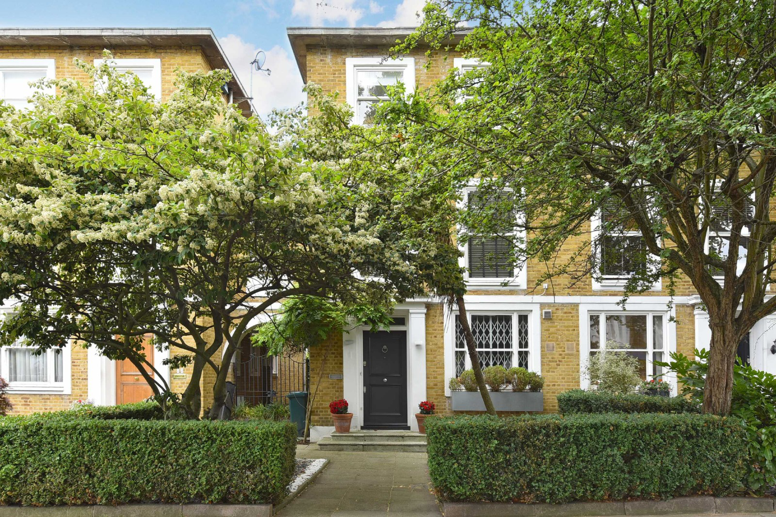 Loudoun Road, St John's Wood, London, NW8