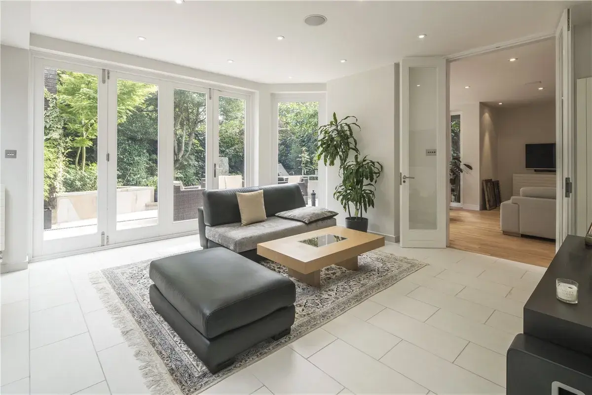 Elm Tree Road, St John's Wood, London, NW8