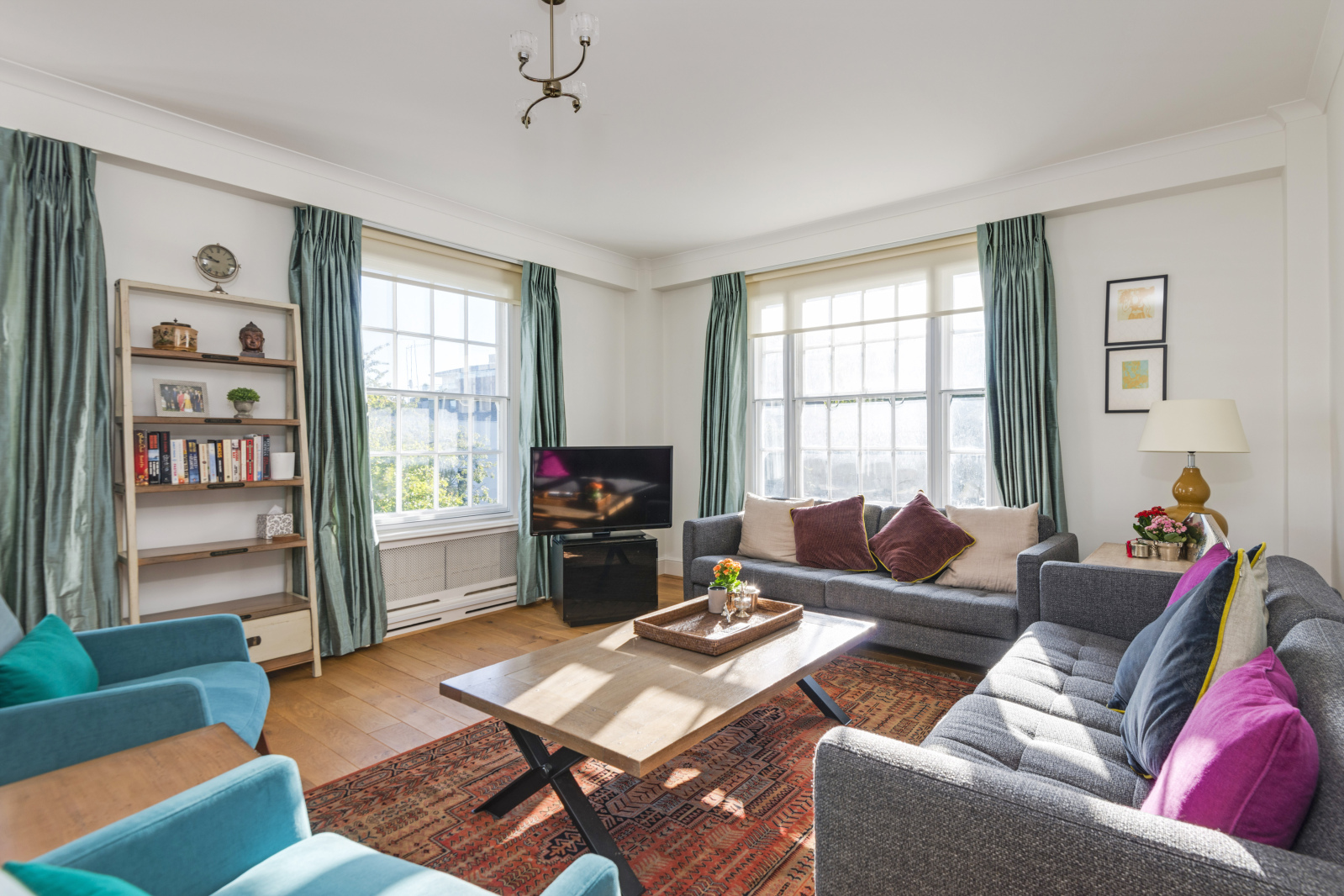 Apsley House, Finchley Road, London, NW8