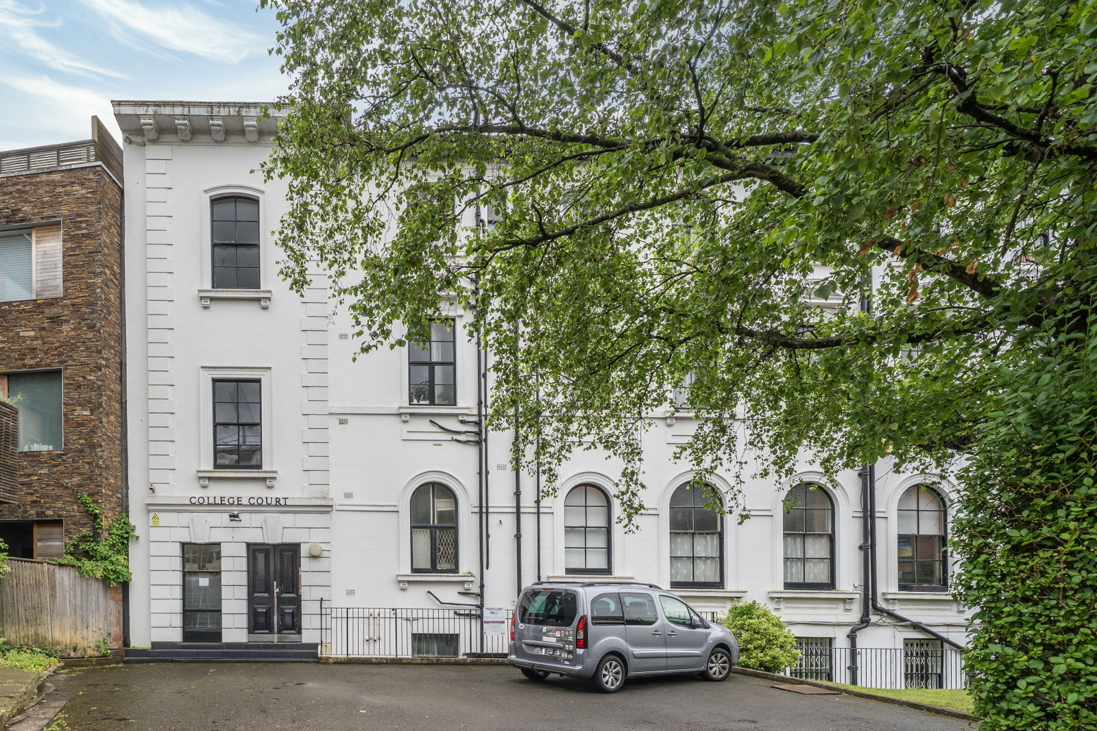 College Court, College Crescent, London, NW3
