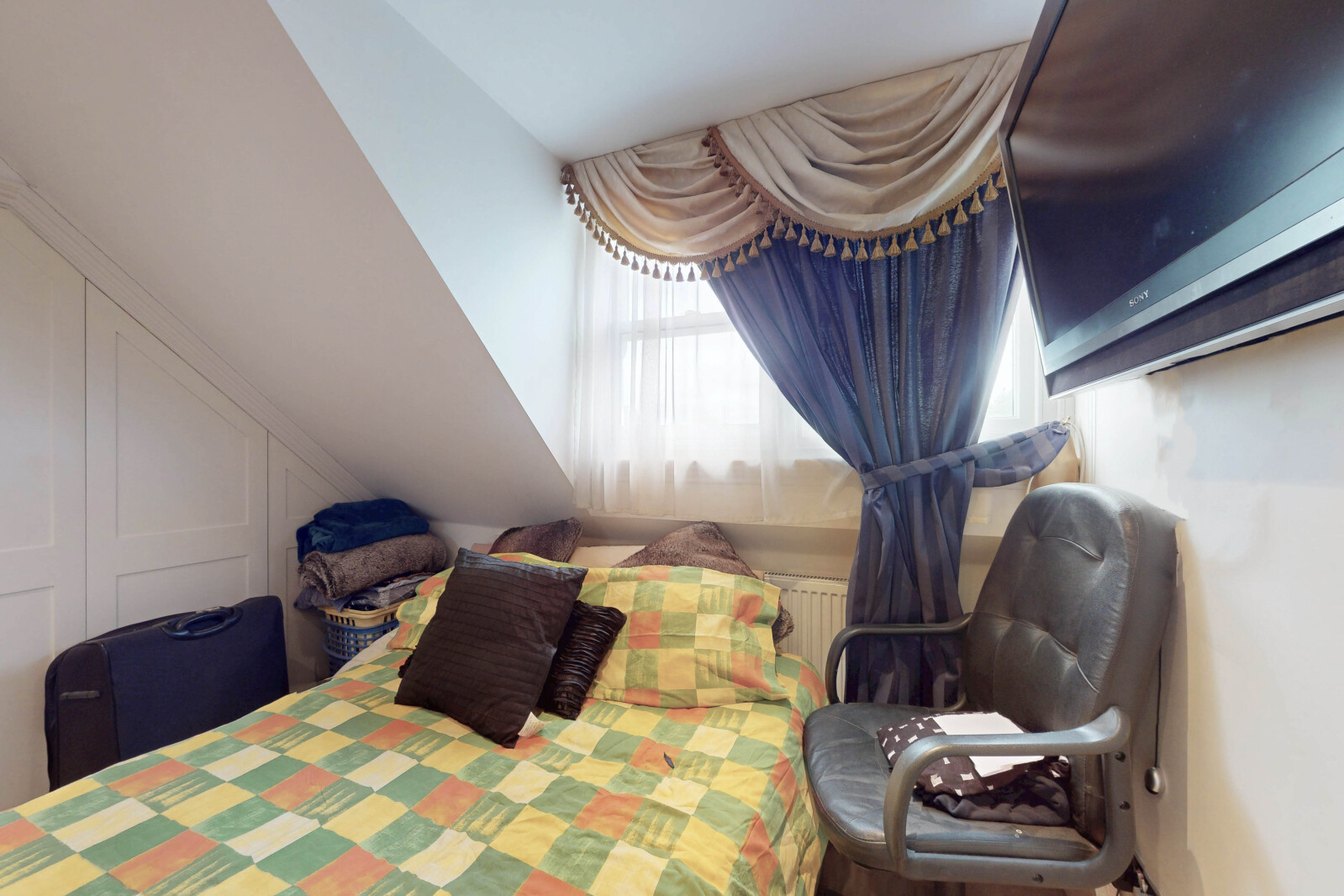 Photo 12