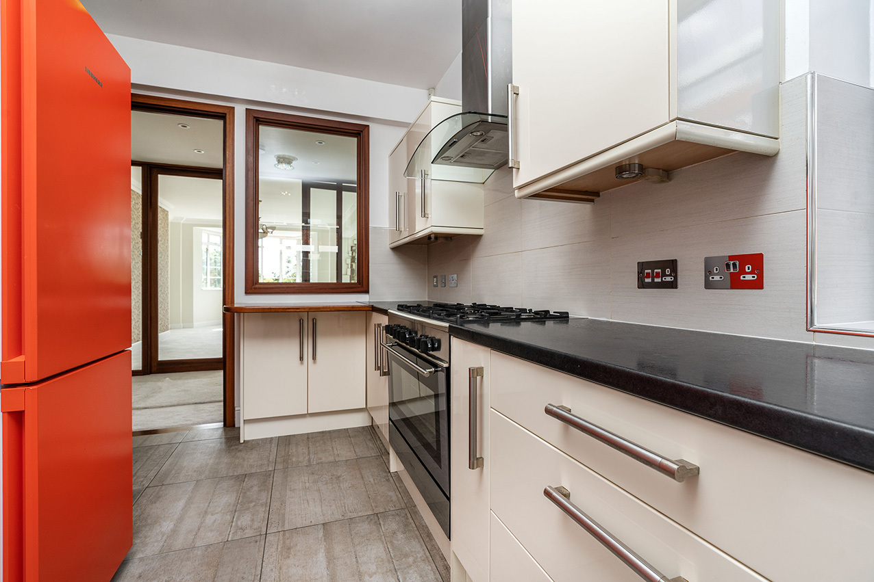 St James Close, St Johns Wood, Prince Albert Road, London, NW8, photo 4