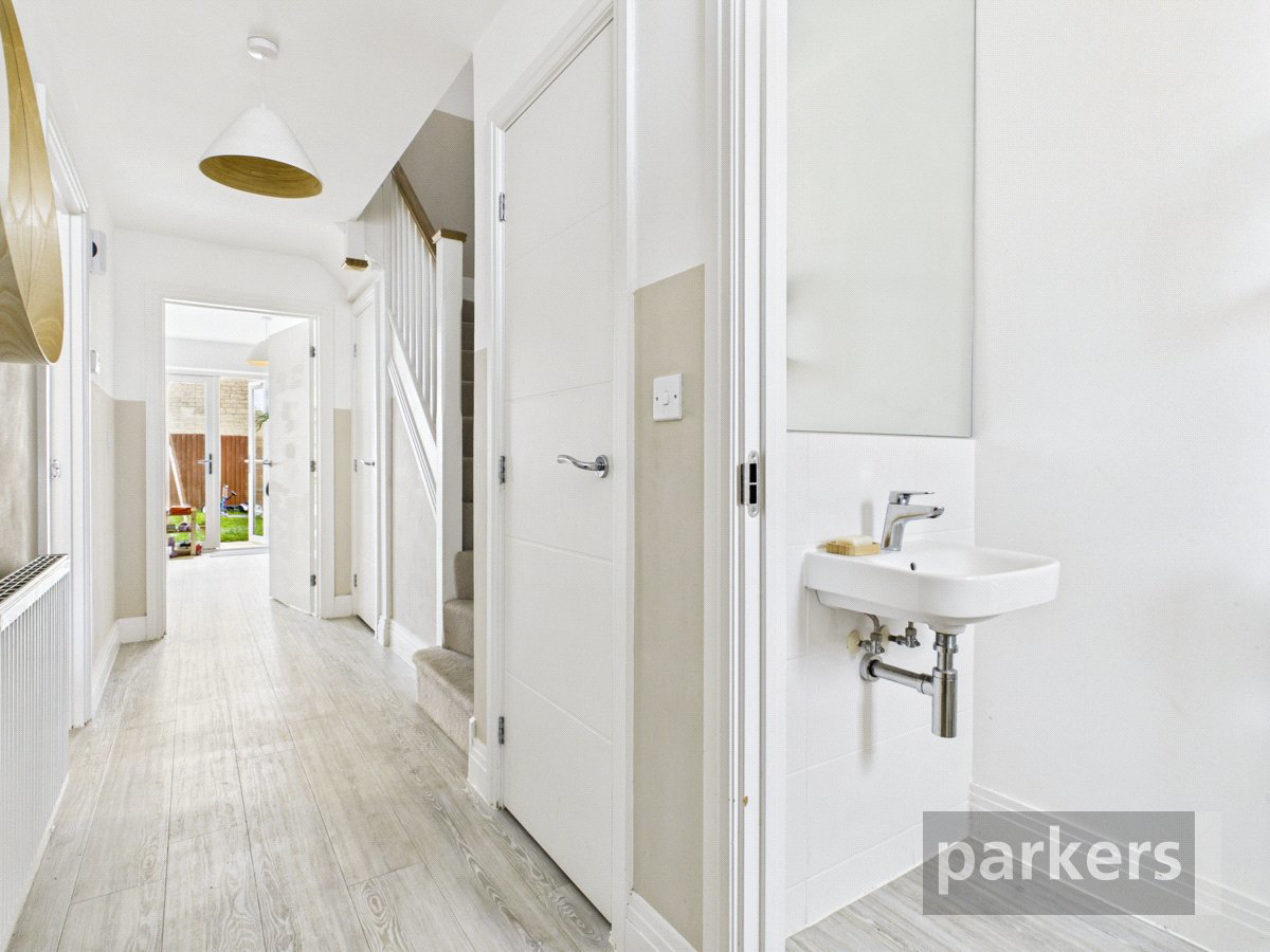 Giles Place, Bampton, Oxfordshire, OX18